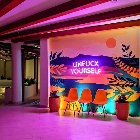 Off Hostel Villa de Leyva Ngoại thất bức ảnh